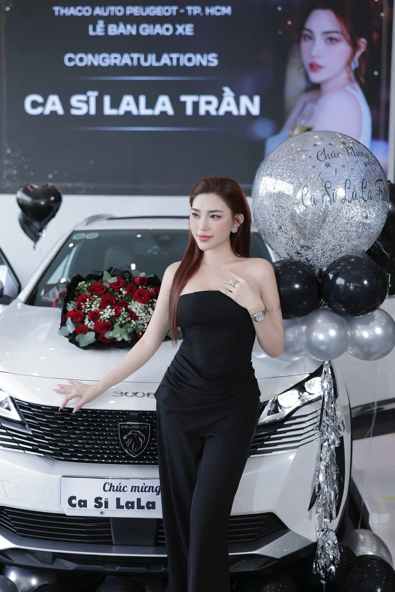 CA SĨ LALA TRẦN