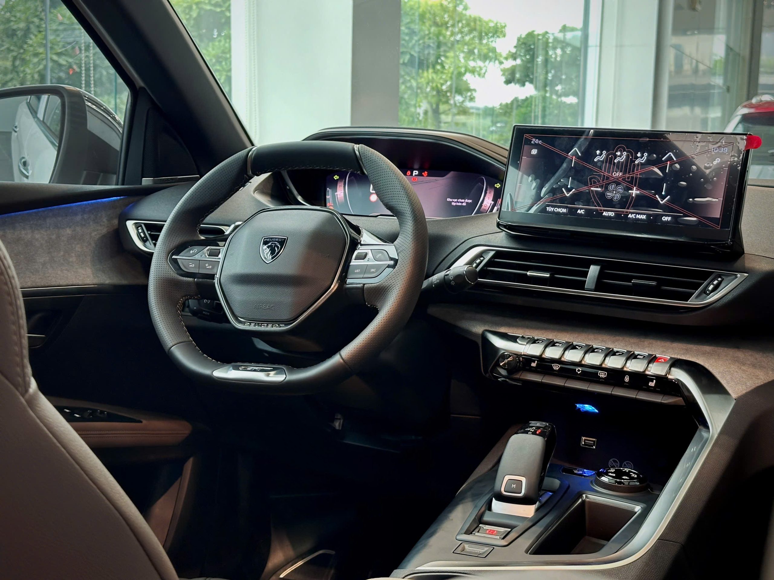 Mua xe Peugeot trả góp tại HCM