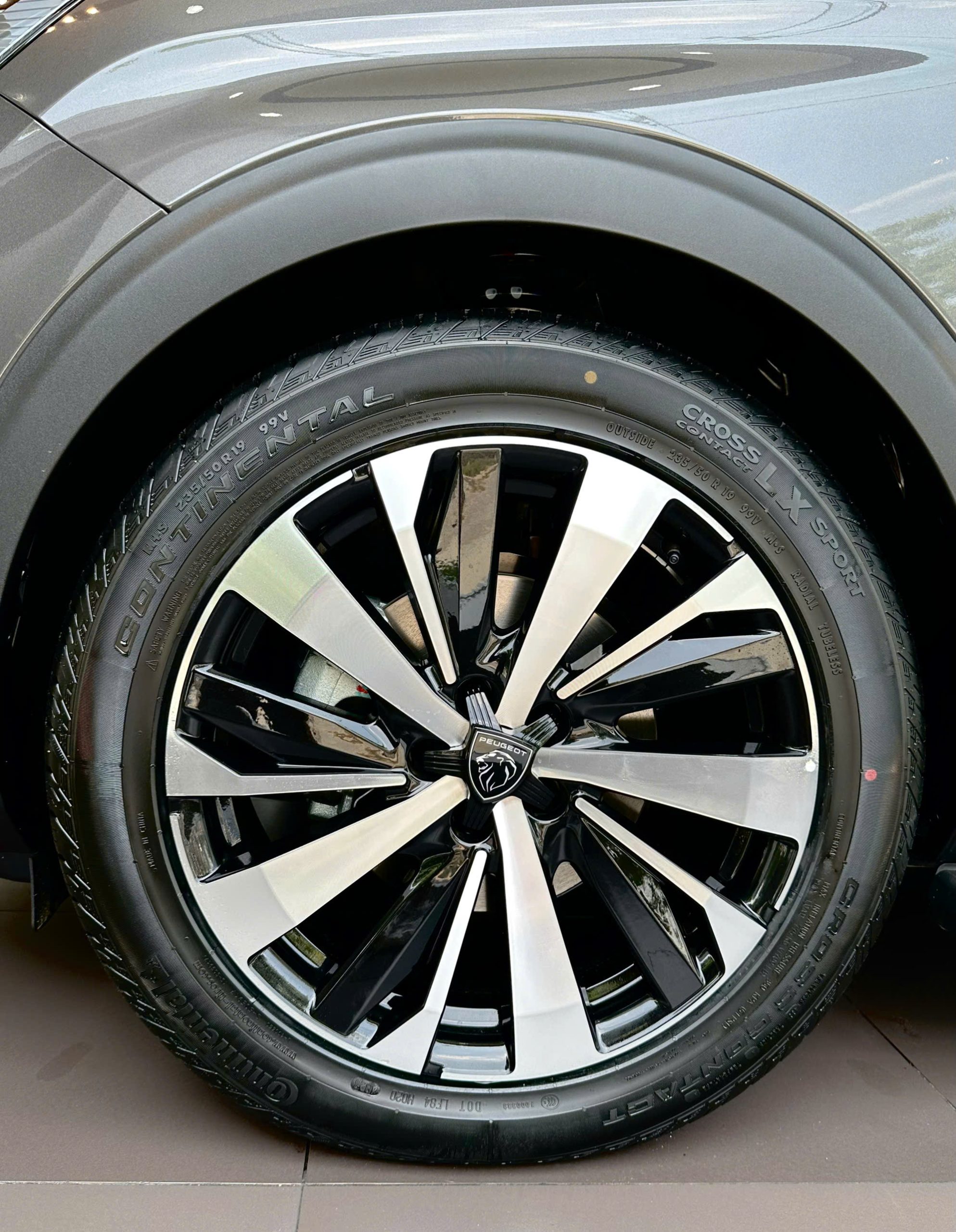 Peugeot 3008 SUV sang trọng
