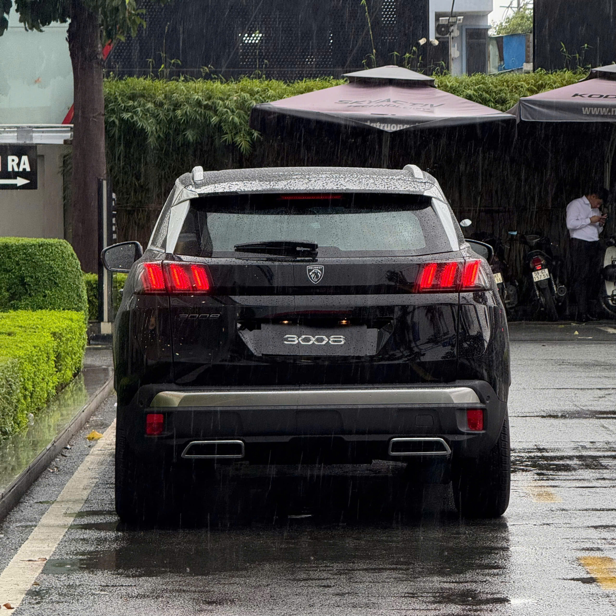 Peugeot 3008 SUV: Giá lăn bánh & Khuyến mãi tại TP.HCM